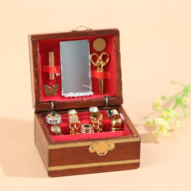 1:12 อุปกรณ์ตกแต่งบ้านตุ๊กตาขน - Vintage Fashion Dolls บทวิจารณ์และราคา