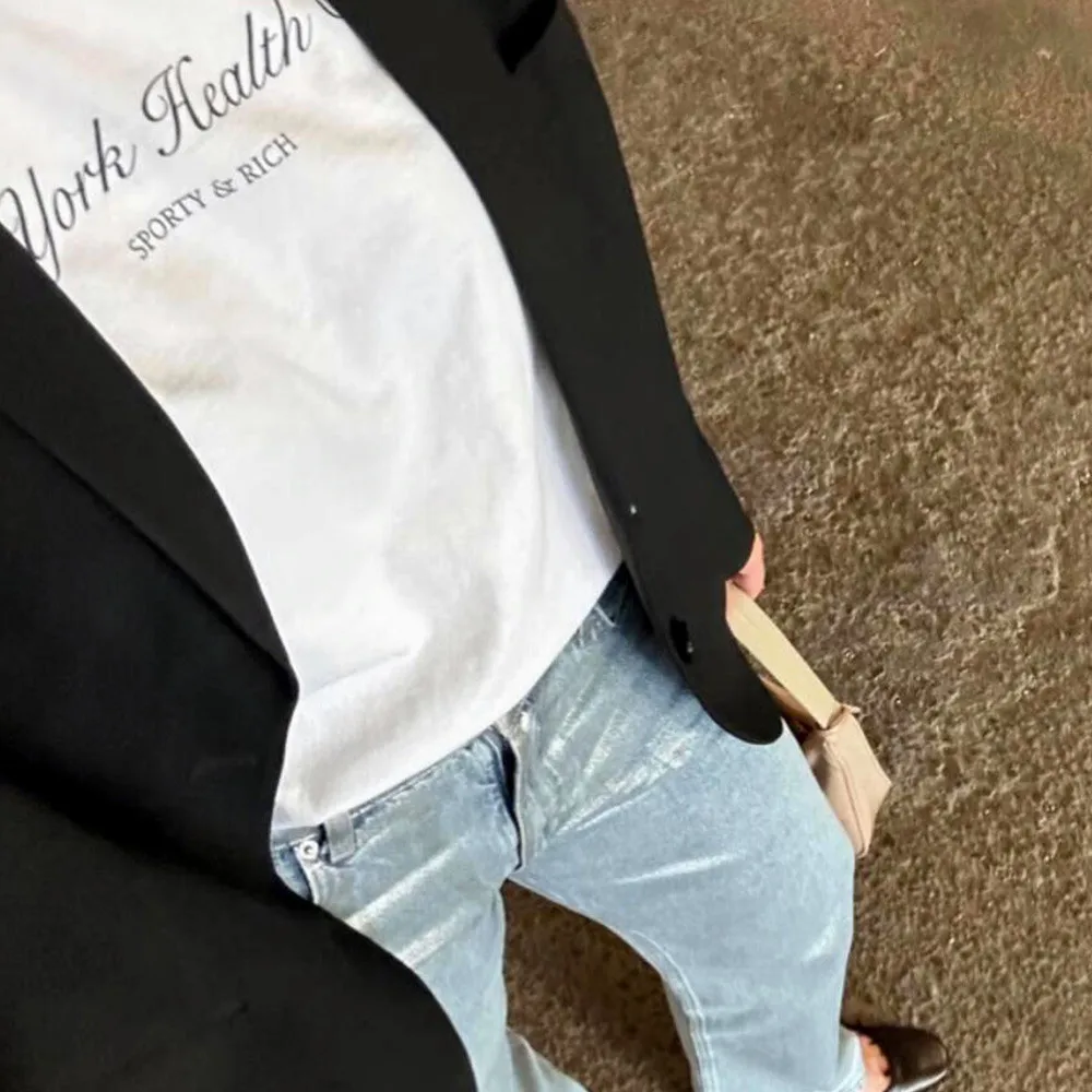 เสื้อยืดผู้หญิงลายพิมพ์ตัวอักษ - Vintage Fashion New York บทวิจารณ์และราคา
