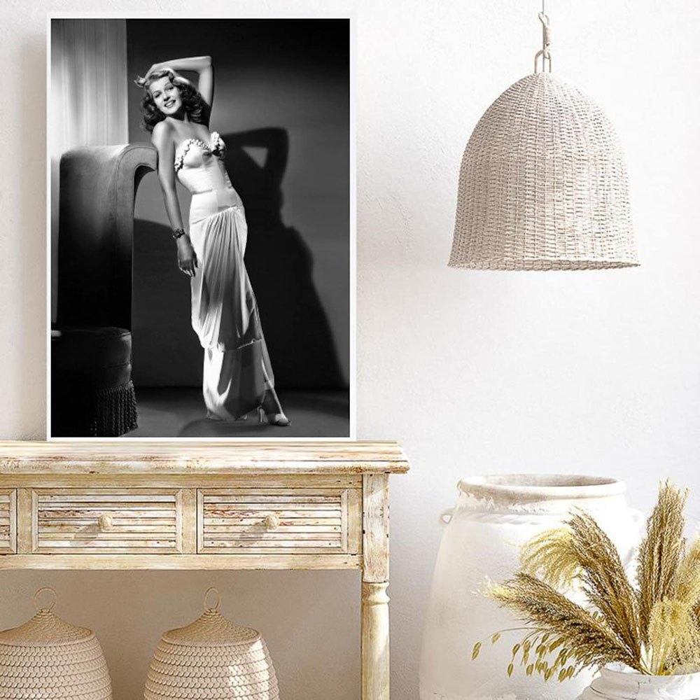 Rita Hayworth โปสเตอร์,สีดําแล - Vintage Fashion Sketches บทวิจารณ์และราคา
